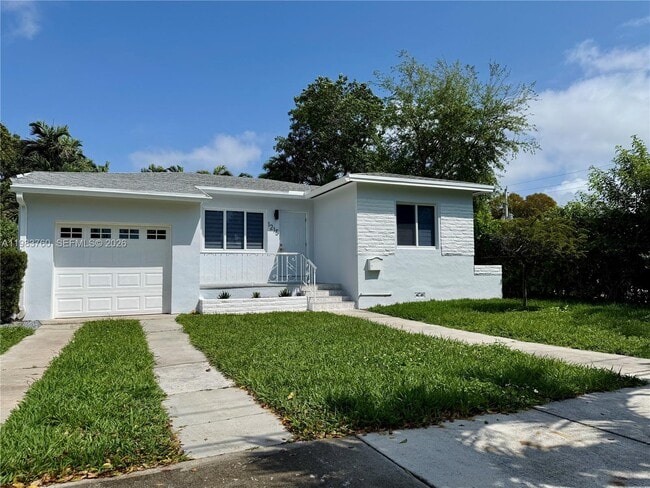 Photo - 1215 SW 15th St