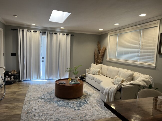 Photo - 455 Marshall Ave