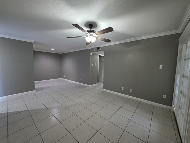 Photo - 12500 Sandpiper Dr Unidad 67