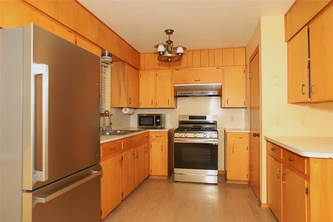 Photo - 1603 Avenue D