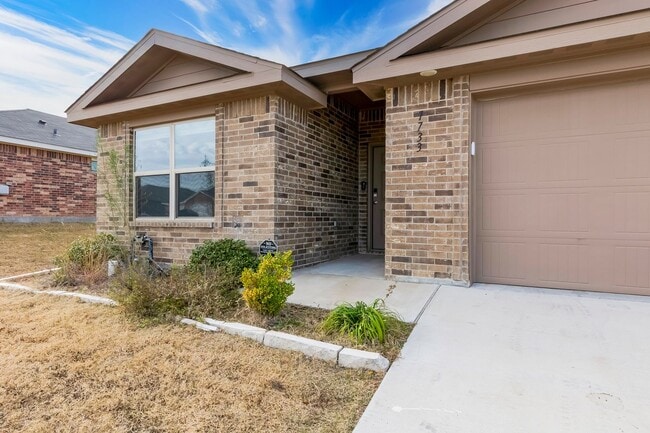 Photo - 1733 Dryden Ave