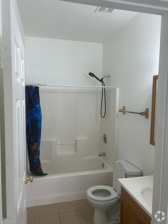 Building Photo - 10730 Garibaldi Dr Unit A Rental