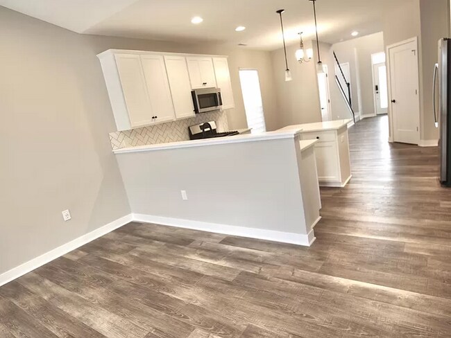 Photo - Charming 4 beds 3 baths in Powell! House