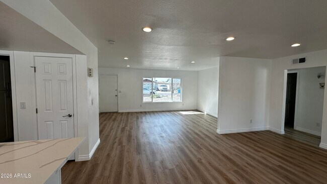 Photo - 4140 W Orchid Ln