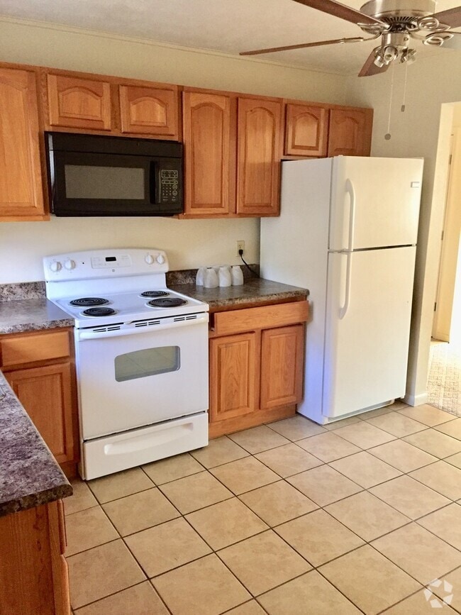 Building Photo - 1403/1405 Moyer Lane Unit 1405 Moyer Rental
