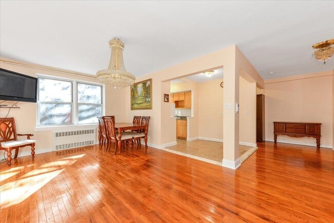 Photo - 64-35 Yellowstone Blvd Apartment Unit 2G