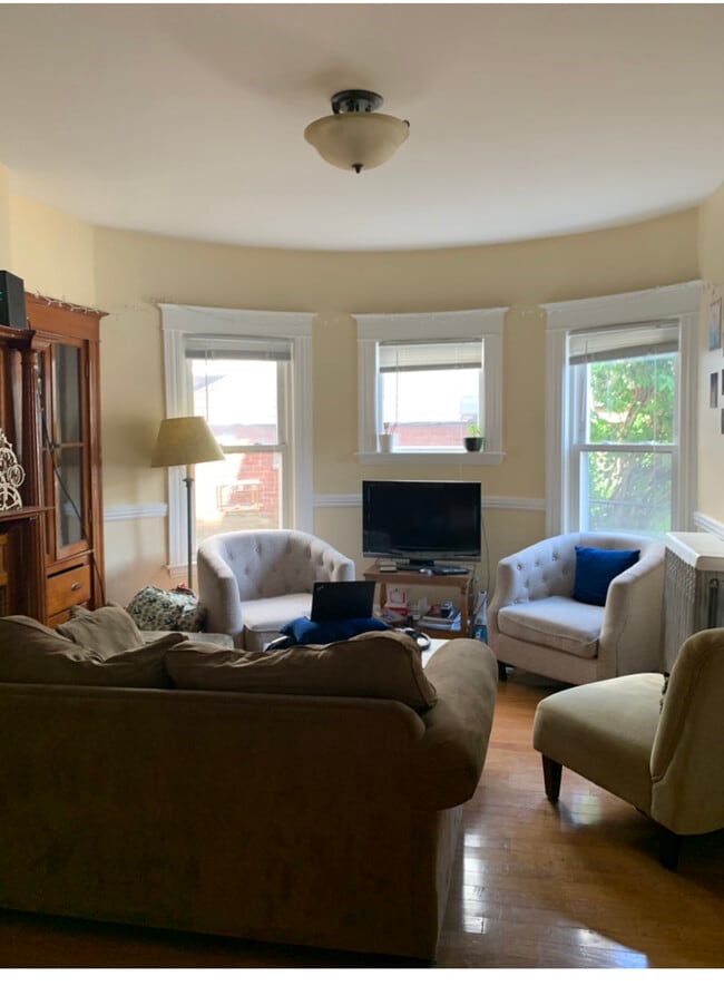 Photo - 121 Liberty Rd