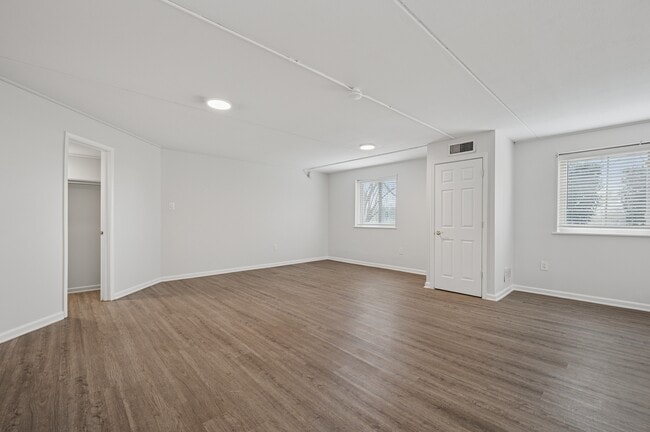 Photo - Fountain Gardens