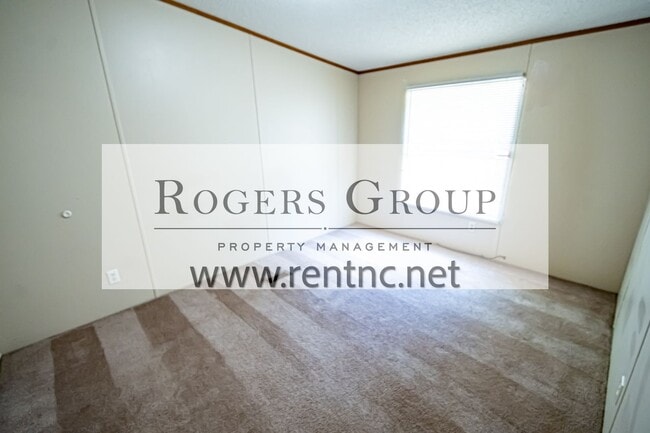 Photo - 128 Twilight Ln