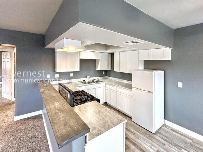 Photo - 6923 Issac Ave Unit b