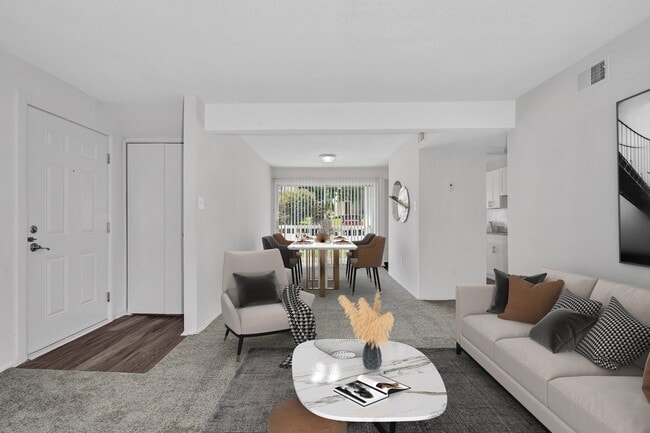 Aston Ridge Apartments