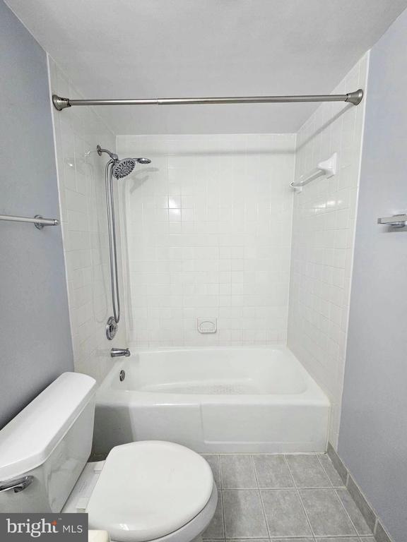 Photo - 5500 Holmes Run Pkwy Apartment Unit 702