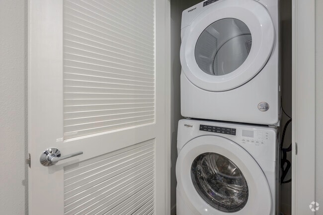 2BR, 2.5BA - 1383SF - Laundry