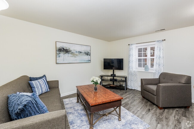 2BR, 1.5BA - 1,080F - Living Room