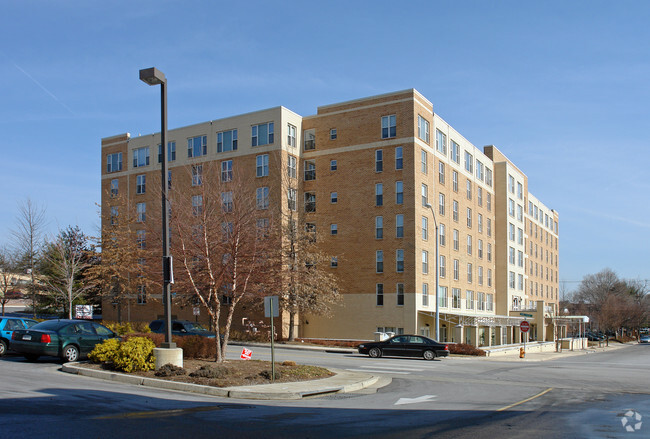 Building Photo - Weinberg House