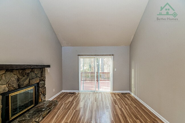 Photo - Cozy 2 Bedroom Unit in Raleigh!