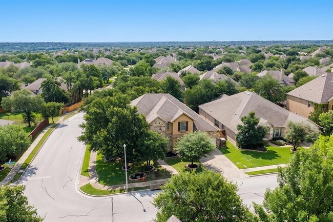 Photo - 114 N Saddle Ridge Dr