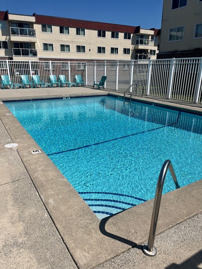 Building Photo - Seafair