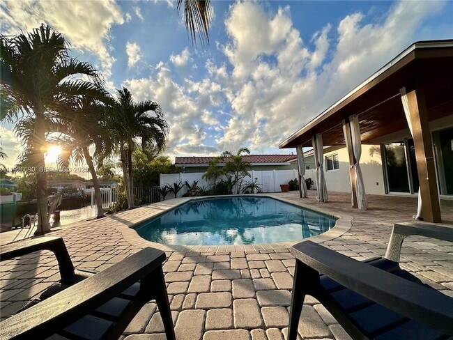 Photo - 1478 NE 57th St