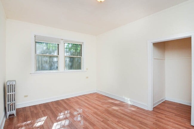 Photo - 2536 N Sawyer Ave Unit 501