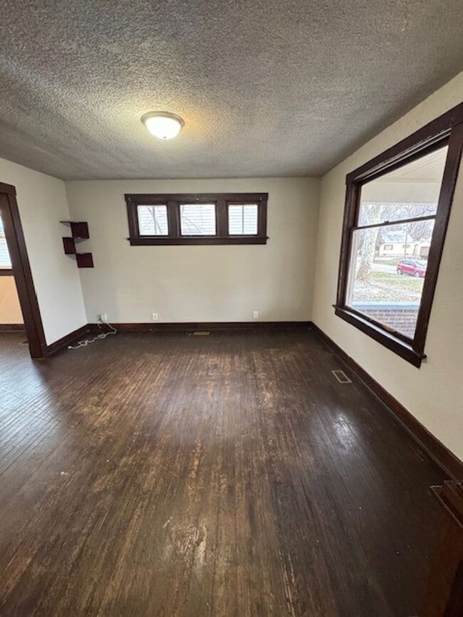 Photo - 2118 Drexel Ave