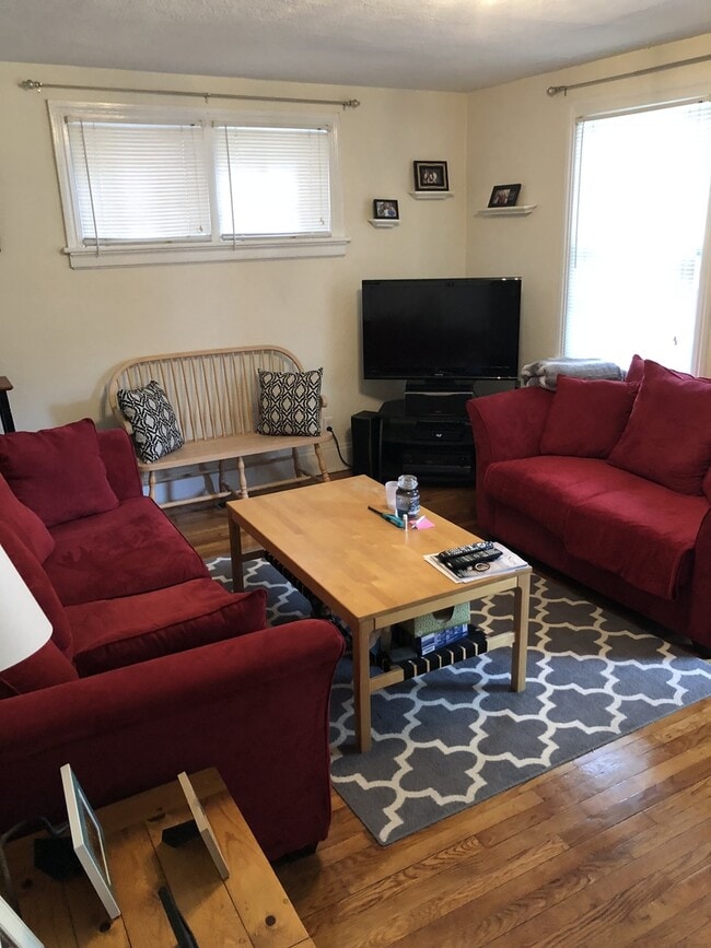 Photo - 3415 Stuart Ave Unit Apt #1st Flr