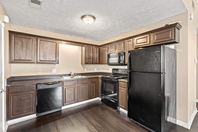 Photo - 1578 Chariot Dr