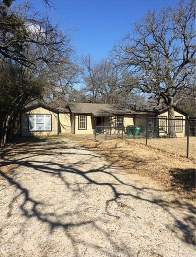 Building Photo - 2 Bedroom 2 Bath Rental
