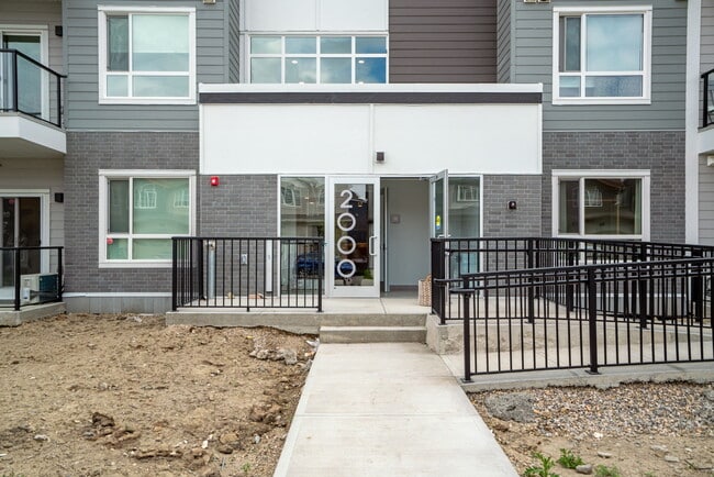 Photo - 33 Carringham Gate NW