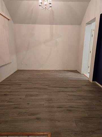 Photo - 606 Zollman Ct