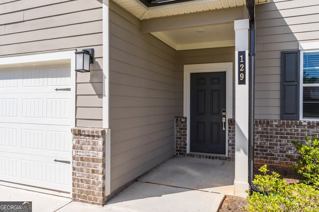 Photo - 129 Softwood Ct
