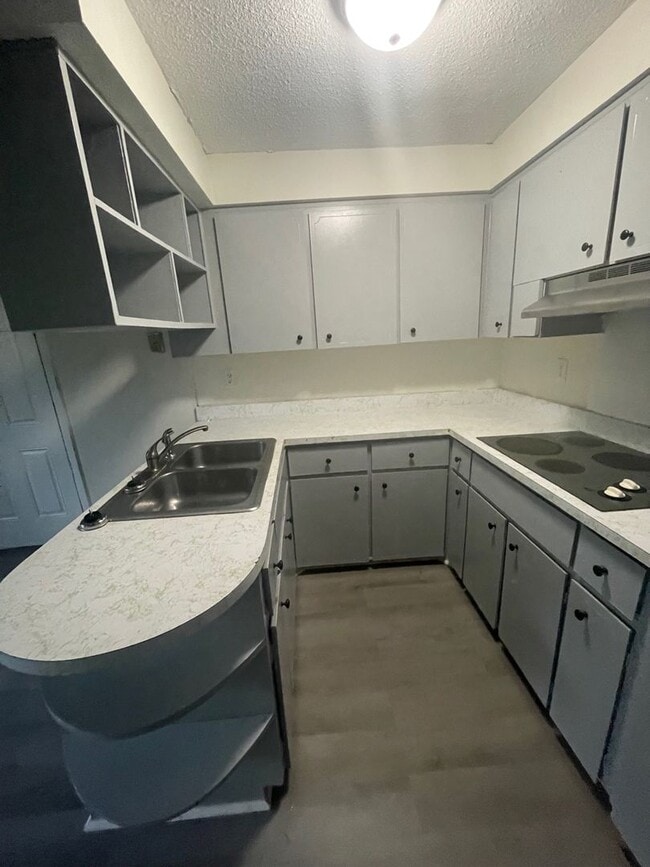 Photo - 3 Bed 2 Bath | Single Car Garage | Washer/Dryer Hookups | Central Air | Pet Friendly | Section 8 ...