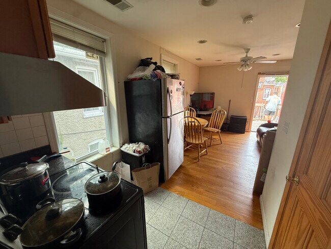 Photo - 10 Moreland St Unidad 2