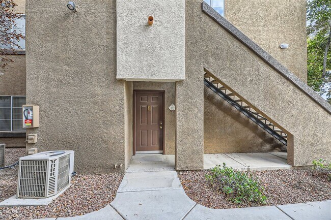 Photo - 1 Bedroom First Floor Unit in South Las Vegas!