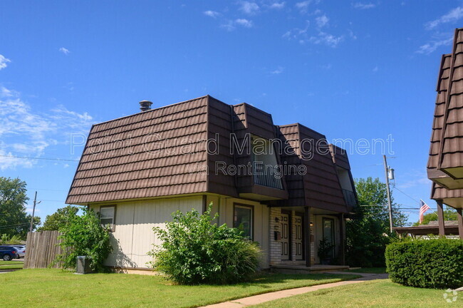 Building Photo - 863 S Broadview Ave Rental