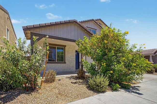 Photo - Gated community 4 bedroom home with community pool