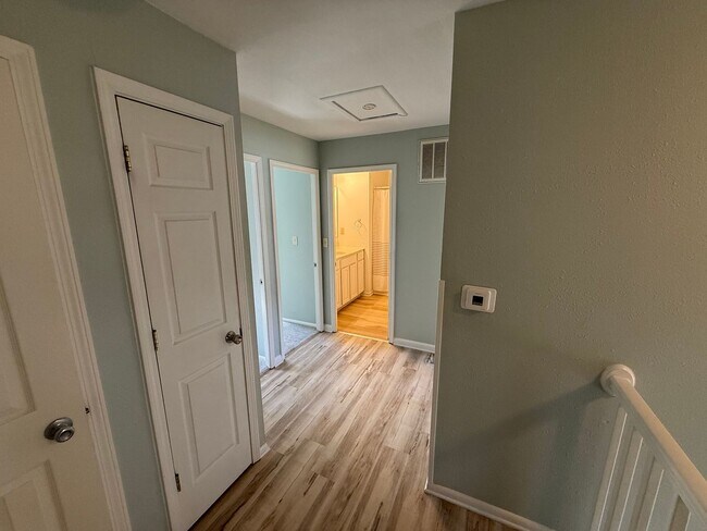 Photo - 2411 S 18th St Unit 2415