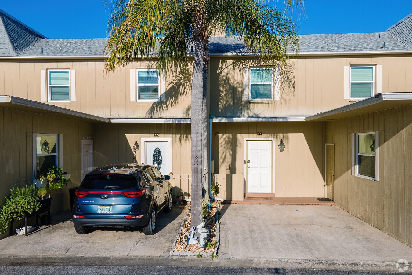 4304 London Town Rd Titusville, FL 32796 - Nottingham Manor