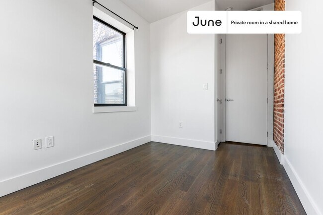 Photo - Room in Shared 4 bed/2 bath home Unidad A