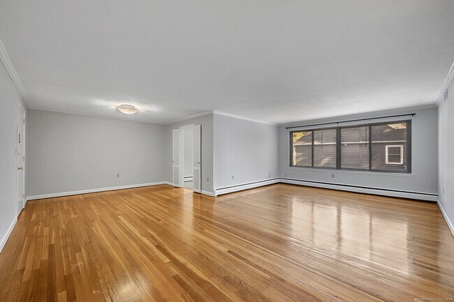 Photo - 9 Concord St Unit APT B1