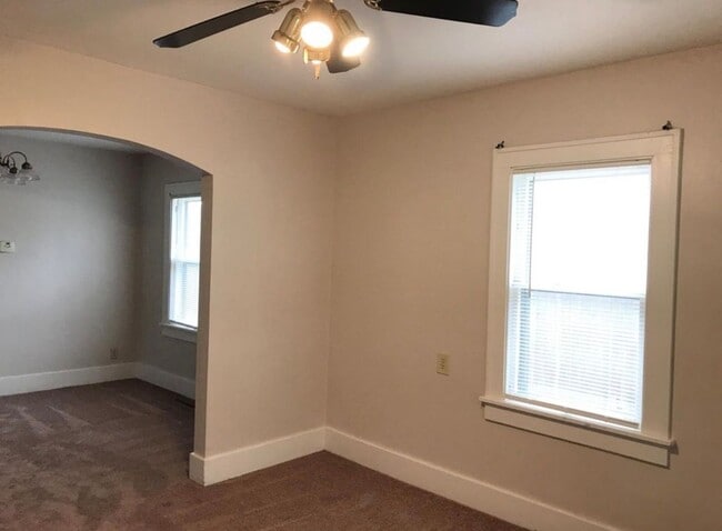 Photo - HOUSE...fenced in backyard