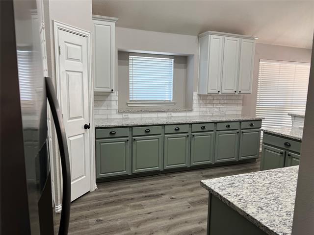 5004 Enclave Ct