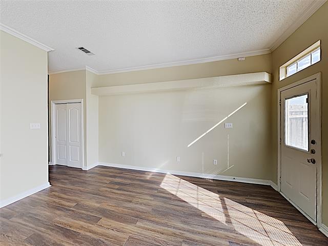 Photo - 1362 Meadow Creek Dr