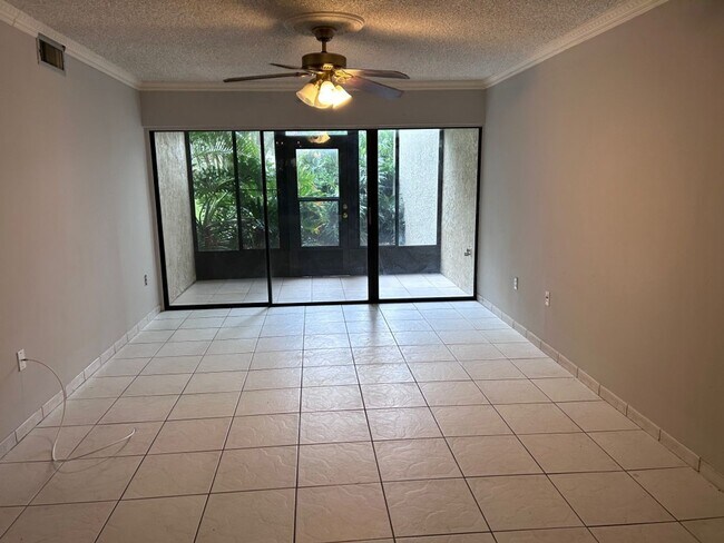 Photo - 3244 S Semoran Blvd