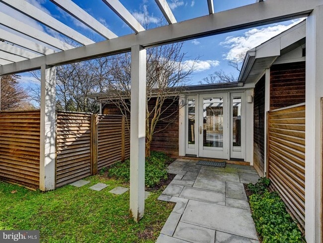 Photo - 6138 Barroll Rd