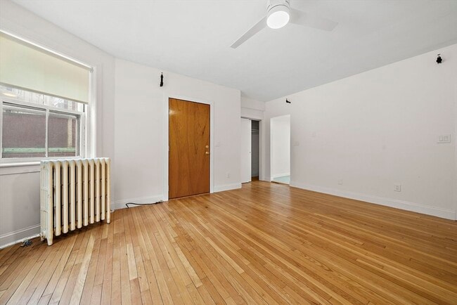 Photo - 48 Fenway Unidad 2