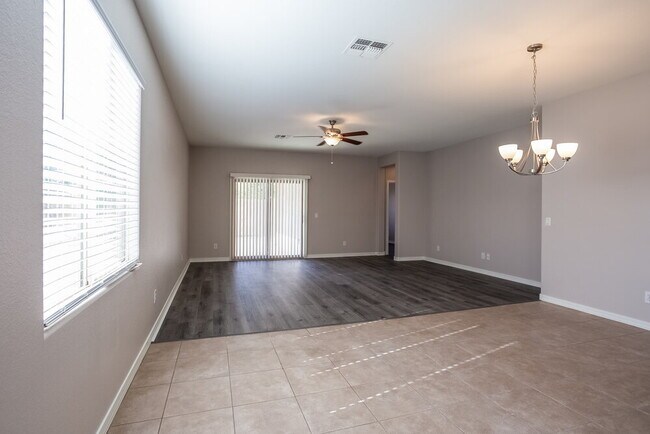 Photo - 33022 N Falcon Trail