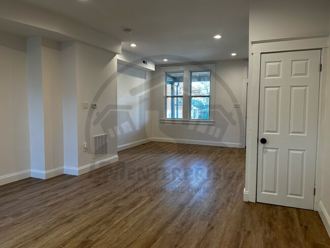 Photo - 2644 Kirk Ave