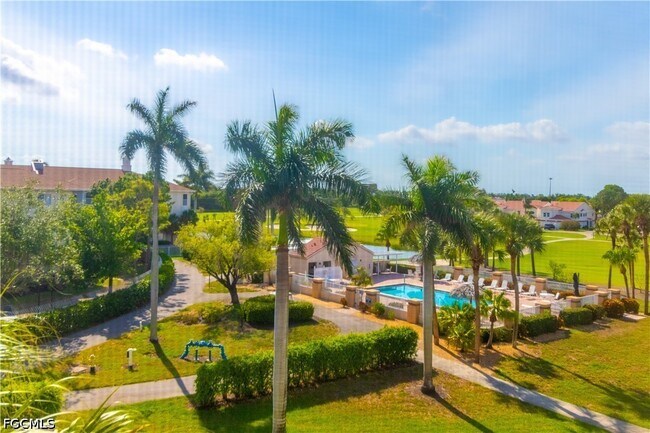 Photo - 7430 Lake Breeze Dr Unit 403