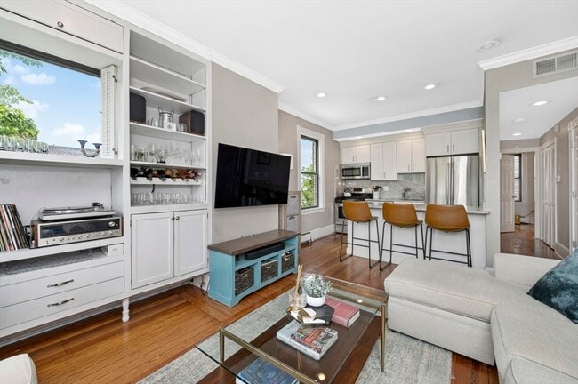 Photo - 58 Winthrop St Unit 3